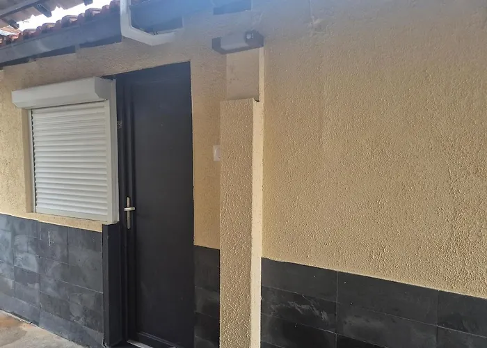 Confortable Avec Parking Gratuit Villepinte (Seine-Saint-Denis)